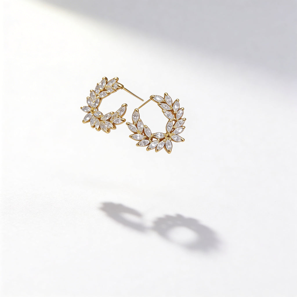 Golden Laurel Arc Earrings - VITTAM